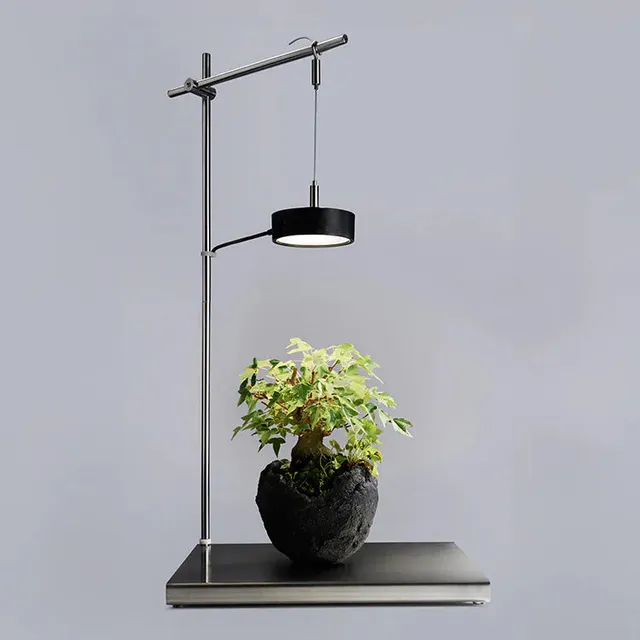 ONF x ANA Mist-O+ Pflanzenleuchte mit Stand Edelstahl